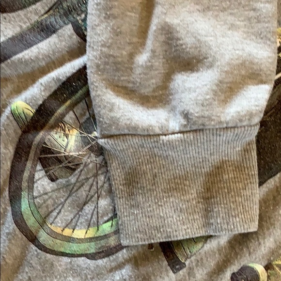 “ Stranger thing” pull over - Picture 3 of 4